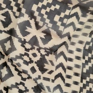 LuLaRoe Bianka Size 2, Black and Brown design